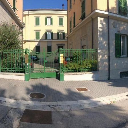 A Casa Di Noemi Bed & Breakfast LʼAquila Exterior foto