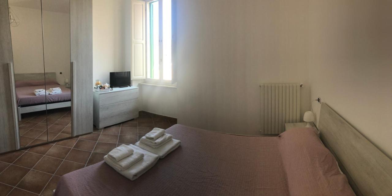 A Casa Di Noemi Bed & Breakfast LʼAquila Exterior foto